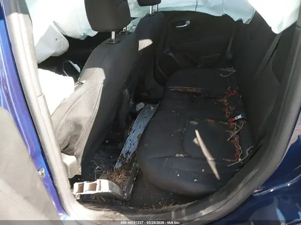 ZACNJDBB8MPM65552 2021 JEEP RENEGADE - Image 8