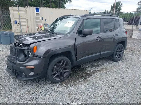ZACNJDBB8MPM77202 2021 JEEP RENEGADE - Image 2