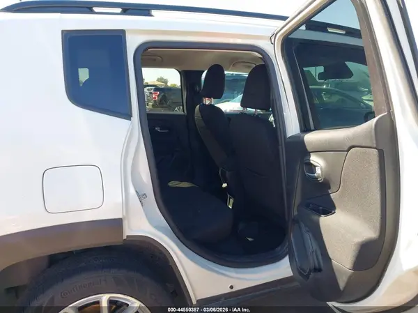 ZACNJDBB8MPN10103 2021 JEEP RENEGADE - Image 8