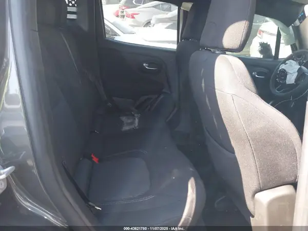 ZACNJDBB8MPN12918 2021 JEEP RENEGADE - Image 8