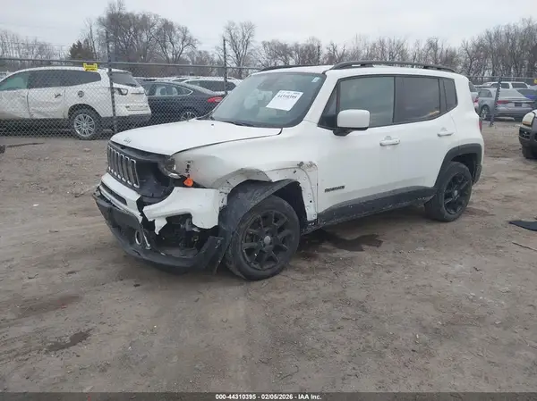 ZACNJDBB9MPM13928 2021 JEEP RENEGADE - Image 2