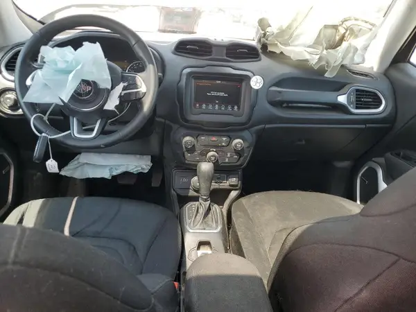 ZACNJDBBXMPM56884 2021 JEEP RENEGADE - Image 8