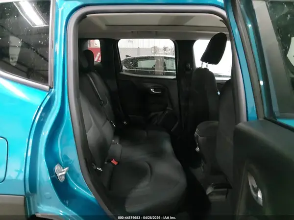 ZACNJDBBXMPM93594 2021 JEEP RENEGADE - Image 8