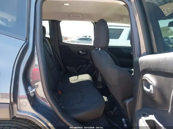 ZACNJDBBXMPN25671 2021 JEEP RENEGADE - Image 8