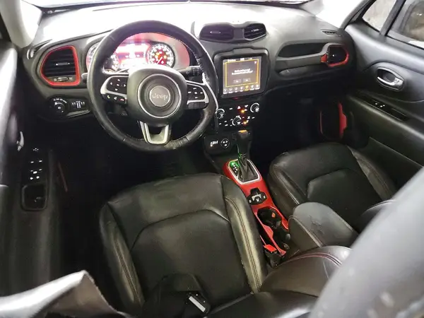 ZACNJDC10MPM49786 2021 JEEP RENEGADE - Image 8