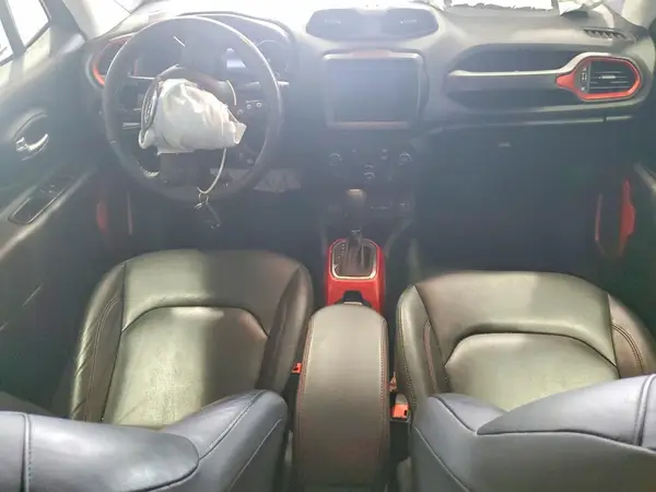 ZACNJDC10NPN52627 2022 JEEP RENEGADE - Image 8