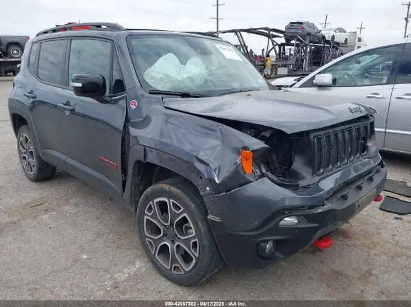 ZACNJDC10NPN62719 2022 JEEP RENEGADE - Image 1