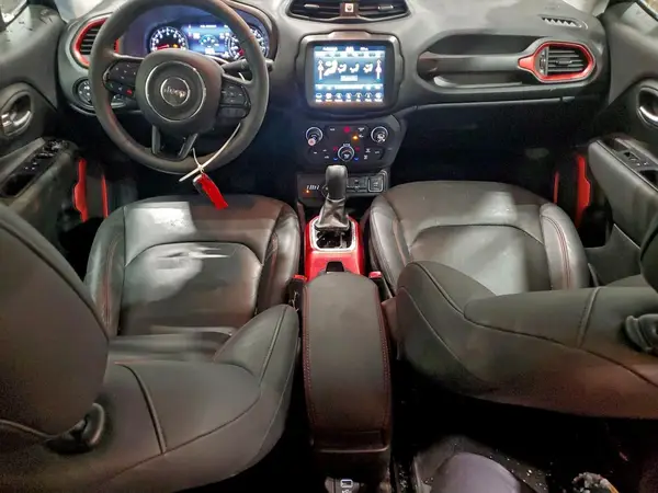 ZACNJDC10NPN89483 2022 JEEP RENEGADE - Image 8