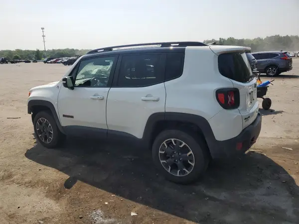 ZACNJDC10PPP15649 2023 JEEP RENEGADE - Image 2