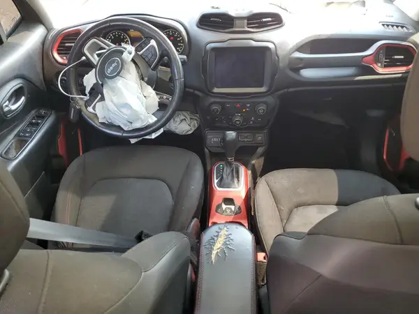 ZACNJDC11MPM34942 2021 JEEP RENEGADE - Image 8