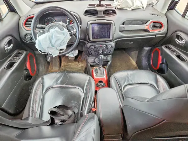 ZACNJDC11MPN33860 2021 JEEP RENEGADE - Image 8
