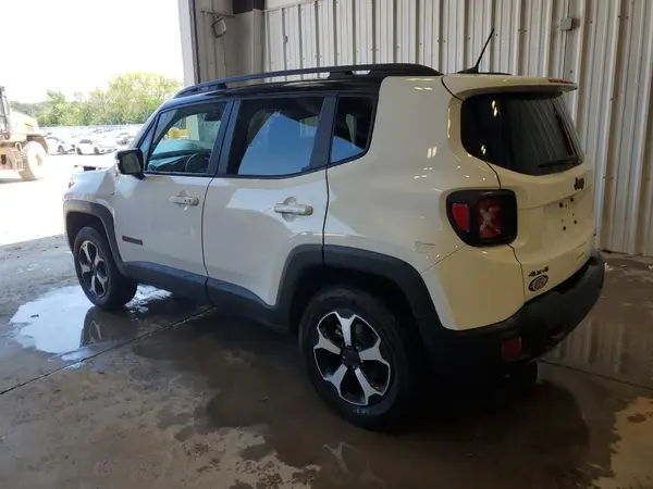ZACNJDC11NPN48070 2022 JEEP RENEGADE - Image 2