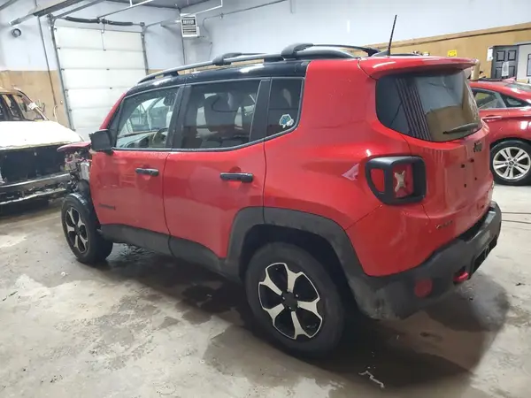 ZACNJDC11NPN52815 2022 JEEP RENEGADE - Image 2