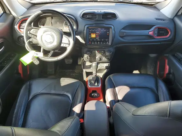 ZACNJDC11NPN61921 2022 JEEP RENEGADE - Image 8