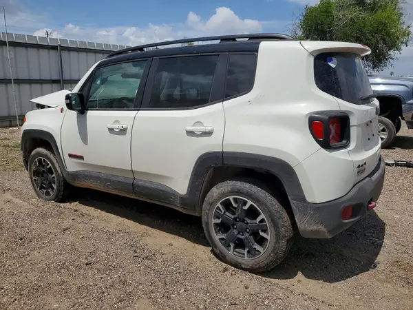 ZACNJDC11PPP23663 2023 JEEP RENEGADE - Image 2
