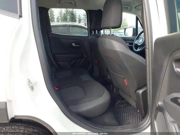 ZACNJDC11PPP72989 2023 JEEP RENEGADE - Image 8