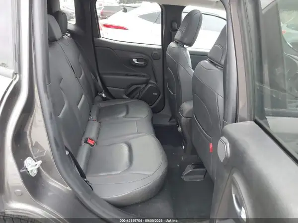ZACNJDC12MPM15400 2021 JEEP RENEGADE - Image 8