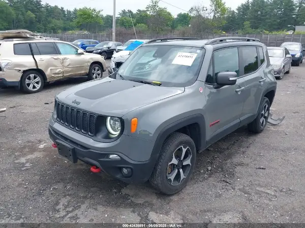 ZACNJDC12MPM56979 2021 JEEP RENEGADE - Image 2