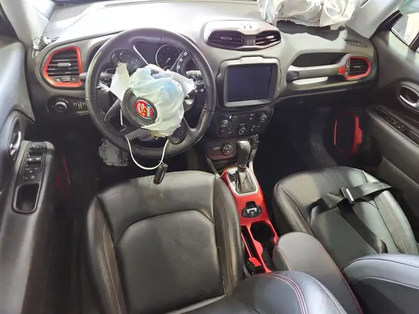 ZACNJDC12NPN67694 2022 JEEP RENEGADE - Image 8