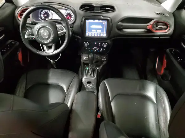 ZACNJDC12PPP20500 2023 JEEP RENEGADE - Image 8