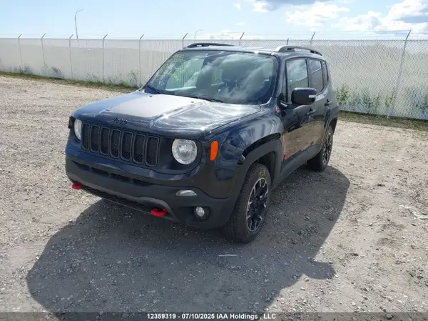 ZACNJDC12PPP57613 2023 JEEP RENEGADE - Image 2