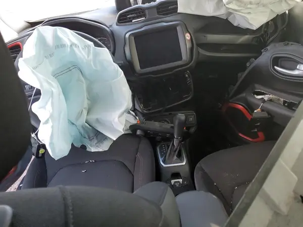 ZACNJDC12PPP66389 2023 JEEP RENEGADE - Image 8