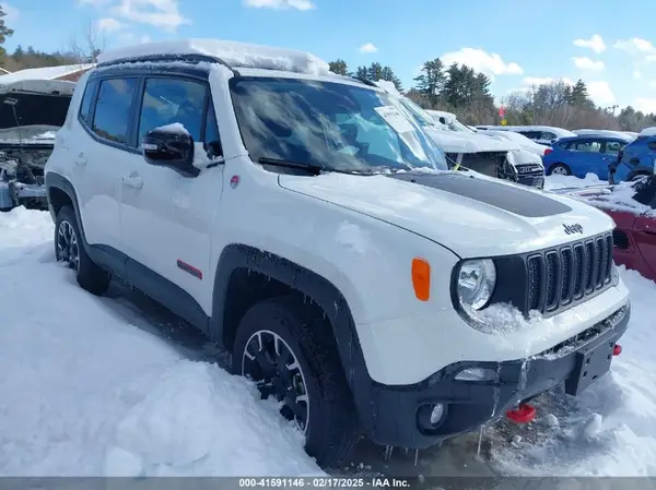 ZACNJDC12PPP72581 2023 JEEP RENEGADE - Image 1