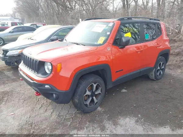 ZACNJDC13MPM26518 2021 JEEP RENEGADE - Image 2