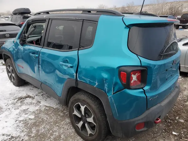 ZACNJDC13MPM30939 2021 JEEP RENEGADE - Image 2