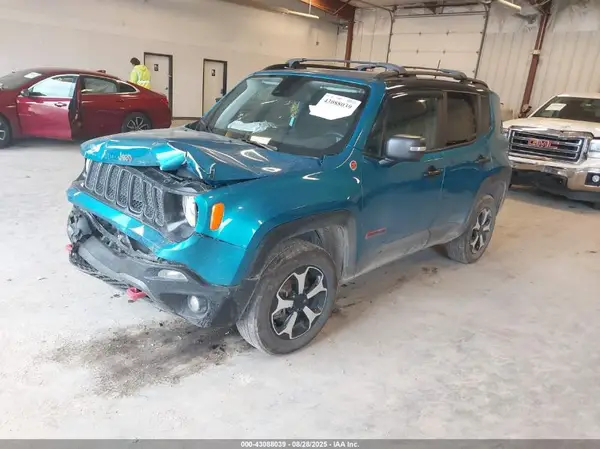 ZACNJDC13MPM92521 2021 JEEP RENEGADE - Image 2