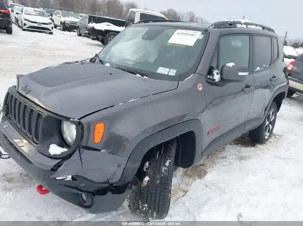 ZACNJDC13MPM94818 2021 JEEP RENEGADE - Image 2