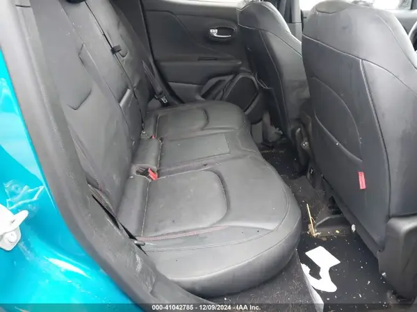 ZACNJDC13NPN57143 2022 JEEP RENEGADE - Image 8