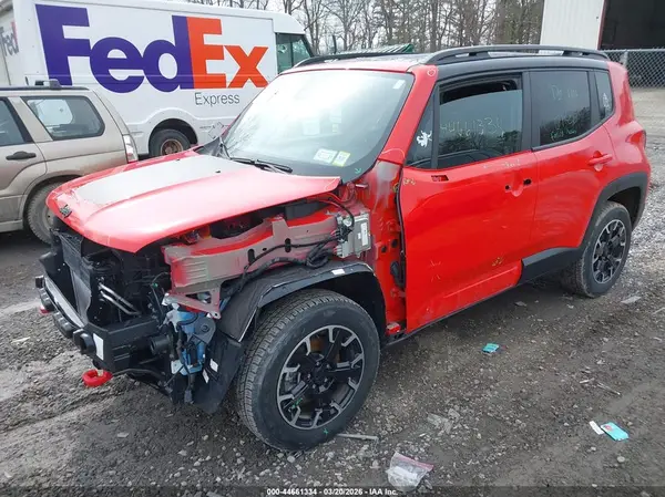 ZACNJDC13PPP55322 2023 JEEP RENEGADE - Image 2