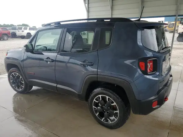 ZACNJDC13PPP69205 2023 JEEP RENEGADE - Image 2