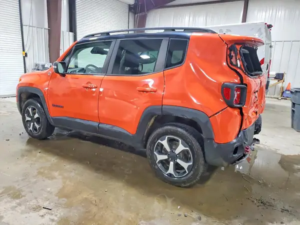 ZACNJDC14MPM12451 2021 JEEP RENEGADE - Image 2