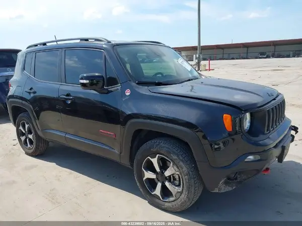 ZACNJDC14NPN68040 2022 JEEP RENEGADE - Image 1