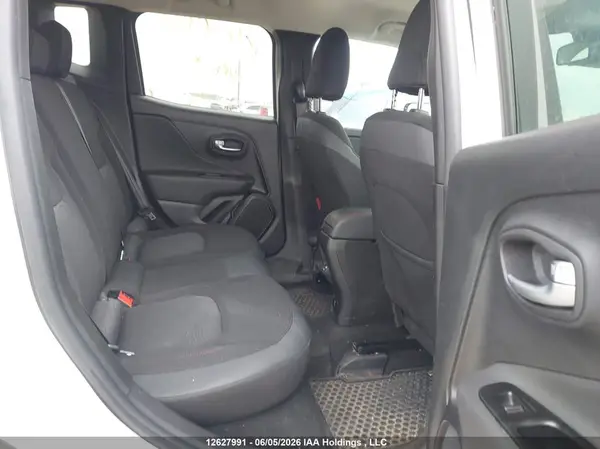 ZACNJDC14NPN95853 2022 JEEP RENEGADE - Image 8