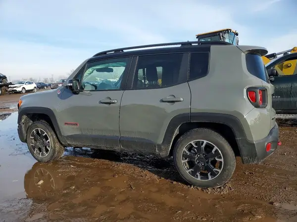 ZACNJDC14PPP15704 2023 JEEP RENEGADE - Image 2
