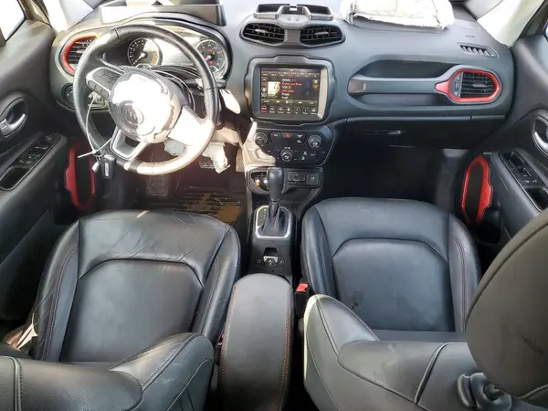 ZACNJDC14PPP15704 2023 JEEP RENEGADE - Image 8
