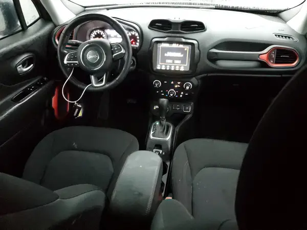 ZACNJDC14PPP39890 2023 JEEP RENEGADE - Image 8