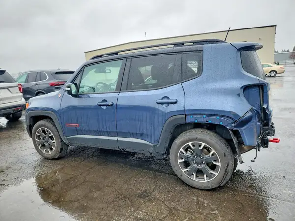 ZACNJDC14PPP73666 2023 JEEP RENEGADE - Image 2
