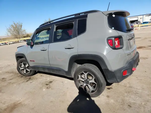 ZACNJDC15MPN23803 2021 JEEP RENEGADE - Image 2