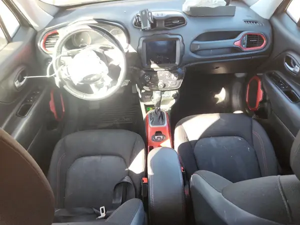 ZACNJDC15MPN23803 2021 JEEP RENEGADE - Image 8