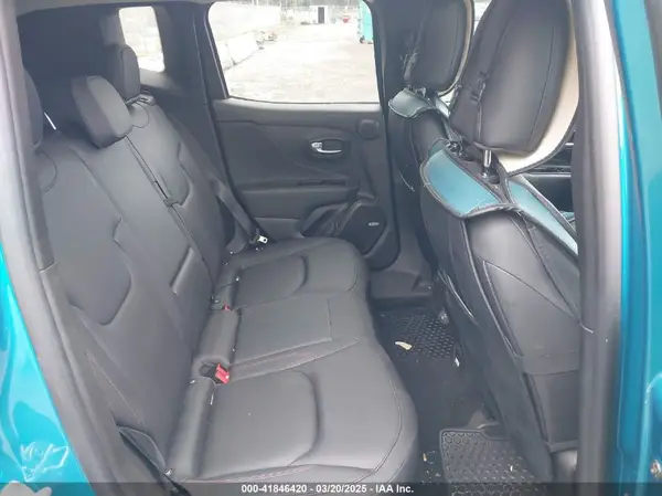 ZACNJDC15MPN30461 2021 JEEP RENEGADE - Image 8