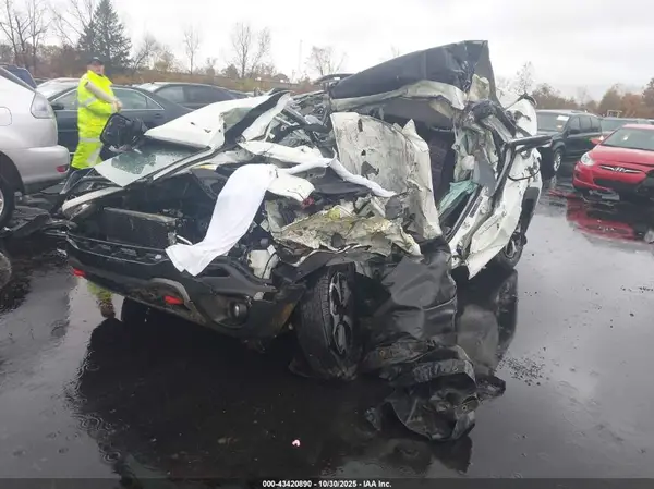 ZACNJDC15NPN61257 2022 JEEP RENEGADE - Image 2
