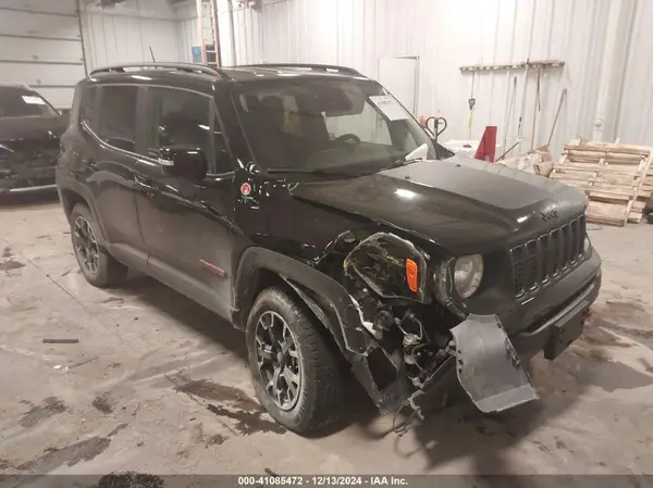 ZACNJDC15PPP64006 2023 JEEP RENEGADE - Image 1