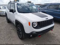 ZACNJDC15PPP70257 2023 JEEP RENEGADE