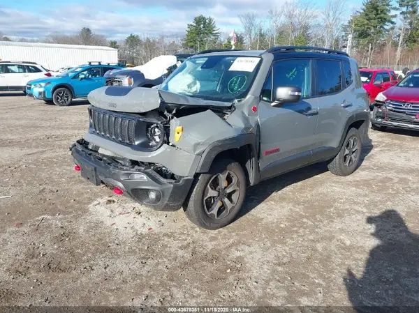ZACNJDC16MPN32798 2021 JEEP RENEGADE - Image 2