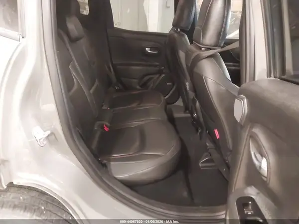 ZACNJDC16MPN36396 2021 JEEP RENEGADE - Image 8