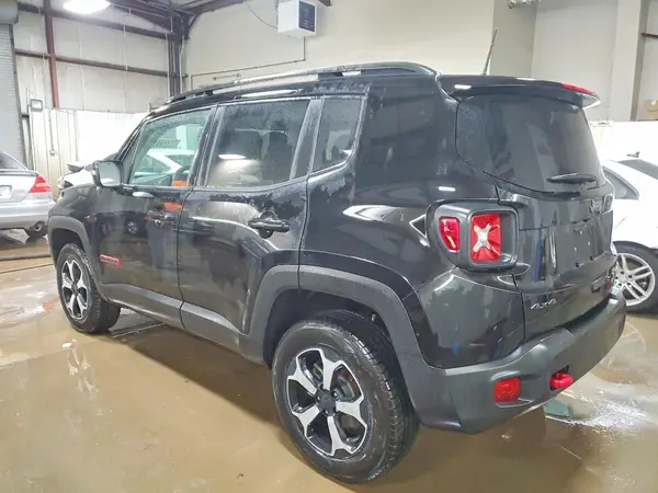 ZACNJDC16NPP01543 2022 JEEP RENEGADE - Image 2